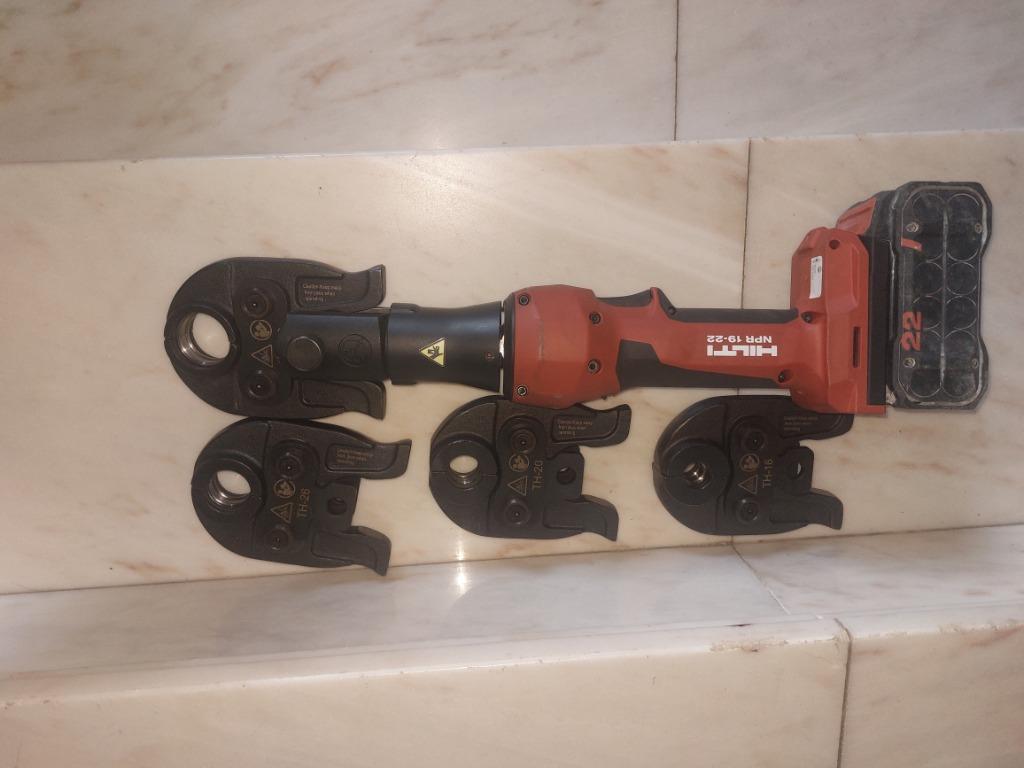 Persbek, Ophalen of Verzenden, Nieuw