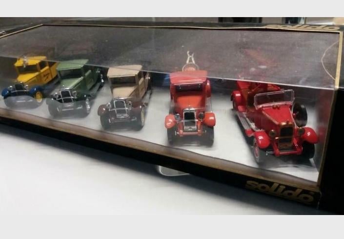 Solido Golden Age Citroen C4 nieuw inclusief C4 Michelin, Ophalen of Verzenden, Nieuw, Solido