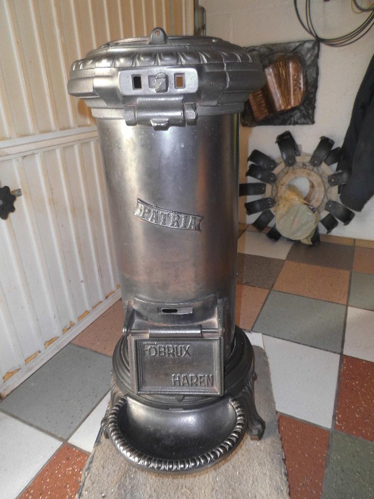 Ancien poêle, Antiquités & Art, Enlèvement