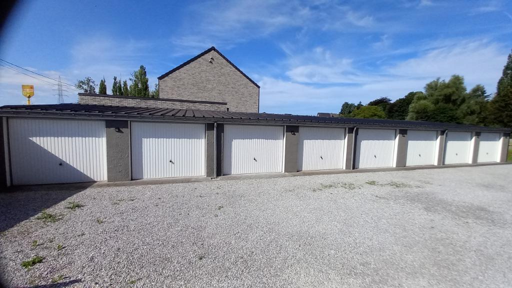 BOX  DE STOCKAGE A LOUER, Charleroi