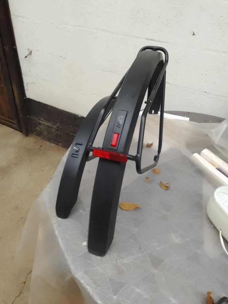 garde-boue et porte bagage vélo CUBE NUROAD ou NULANE, Fietsen en Brommers, Ophalen, Zo goed als nieuw, Spatbord, Cube