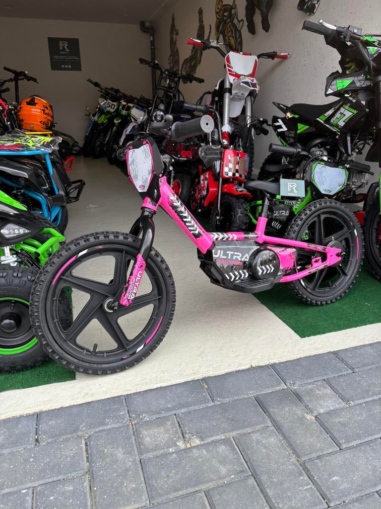 NOUVEAU Draisienne  électrique rose 16 pouces 10/22 km/h, Enlèvement, Neuf, Vélo d'équilibre