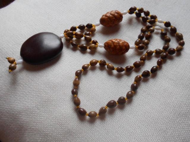 lot de colliers ethniques, état neuf à partir de 5€/pc, Bijoux, Sacs & Beauté, Colliers, Synthétique, Argent, Enlèvement ou Envoi