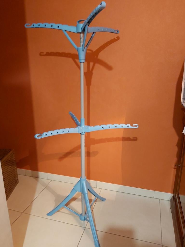 Wasdroger voor het ophangen van hangers, Ophalen, Zo goed als nieuw