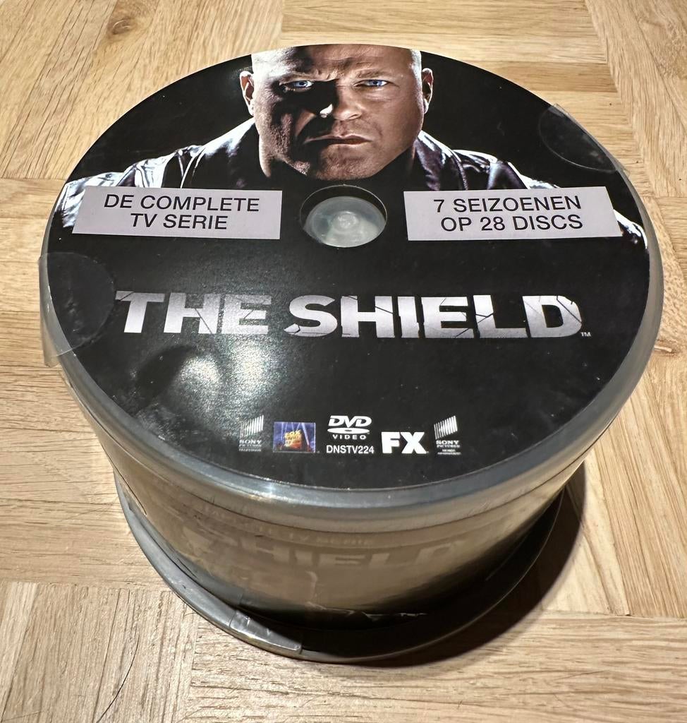 The Shield 7 seasons , 28 dvd, Gebruikt, Vanaf 16 jaar, Boxset, Drama
