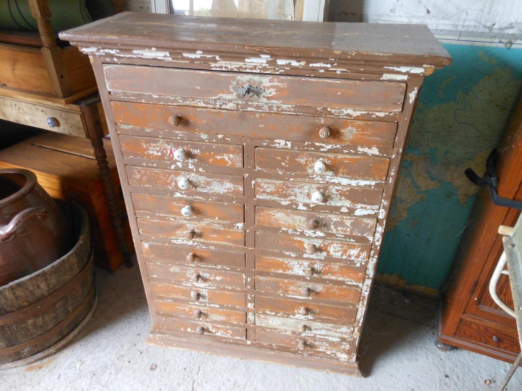 ancien meuble de métier, Enlèvement