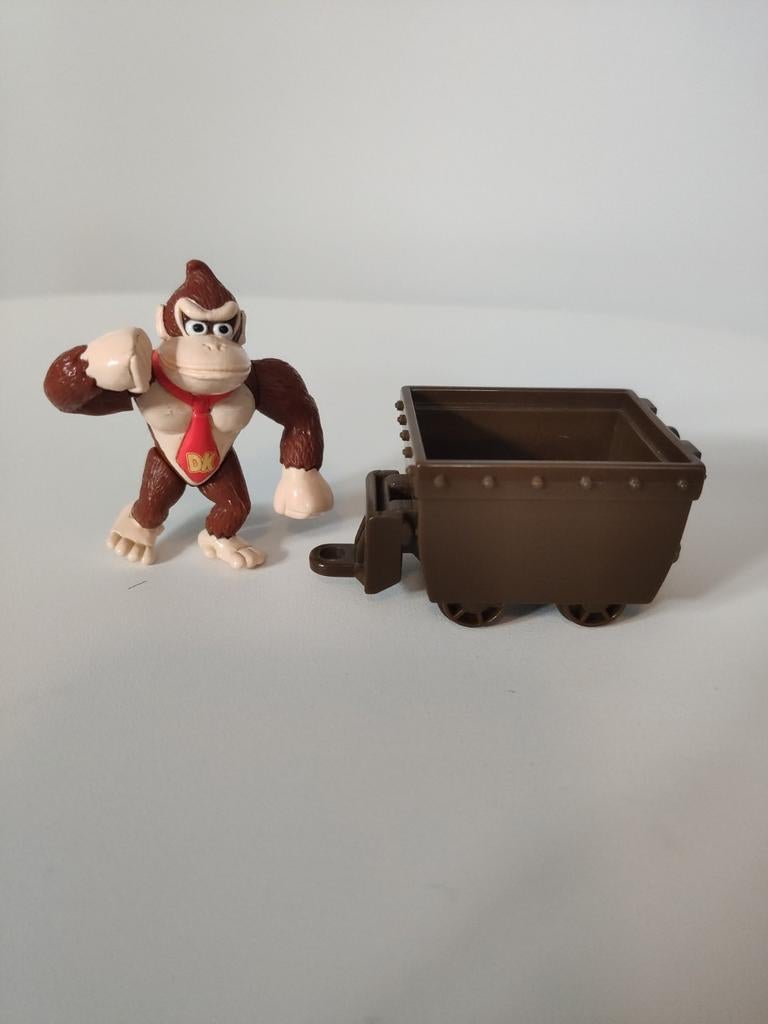 Donkey Kong met kar originele v 1995.nintendo licentie., Games en Spelcomputers, Ophalen of Verzenden, Zo goed als nieuw