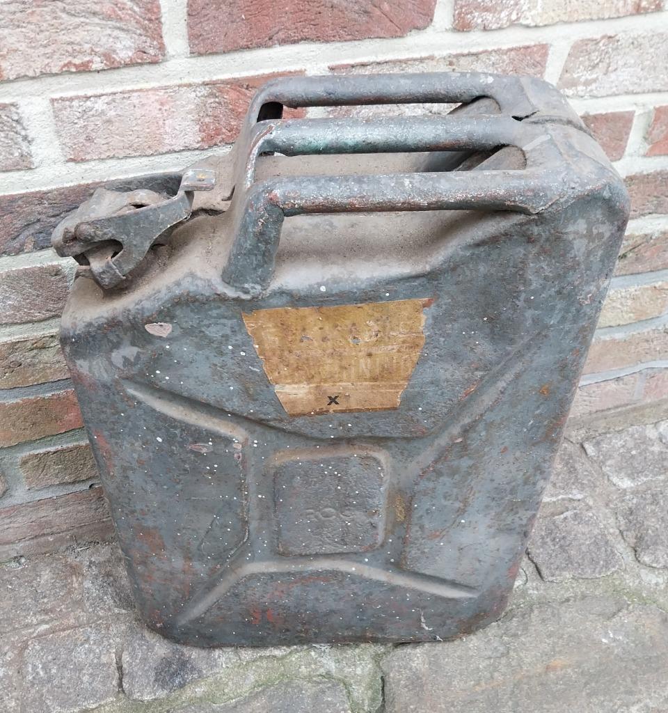 Jerrycan, Collections, Objets militaires | Seconde Guerre mondiale, Enlèvement ou Envoi