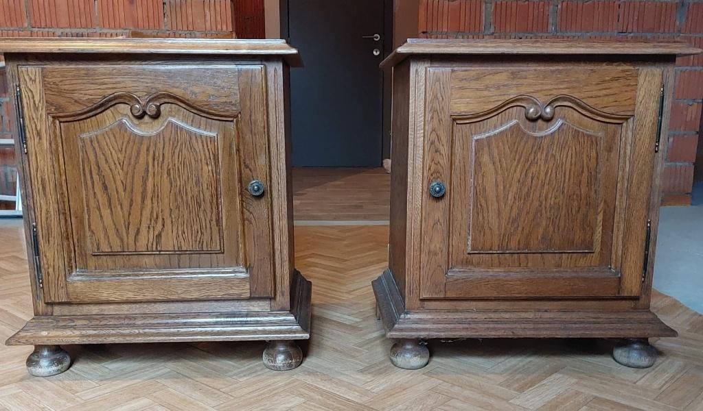 Ensemble de 2 tables de chevet en bois massif — Classic, 45 à 65 cm, Enlèvement, Utilisé, 55 à 70 cm