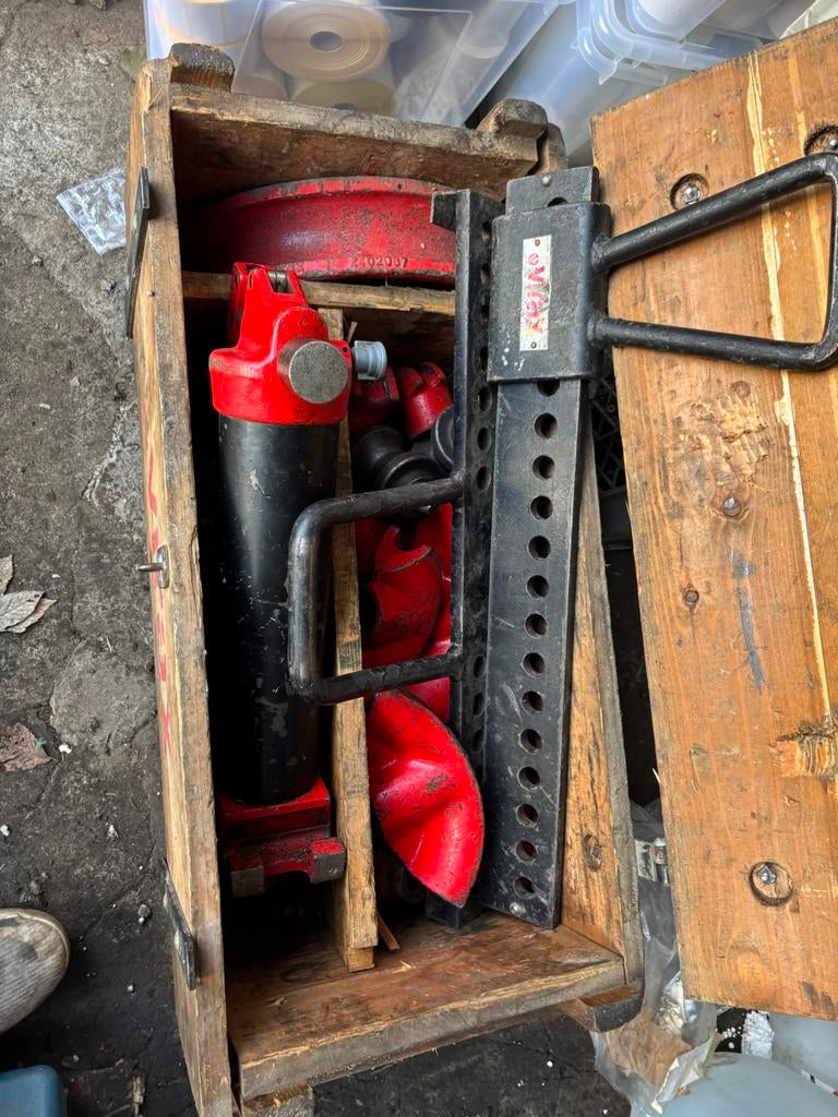 Cintreuse  virax, Bricolage & Construction, Chauffage & Radiateurs, Enlèvement, Comme neuf