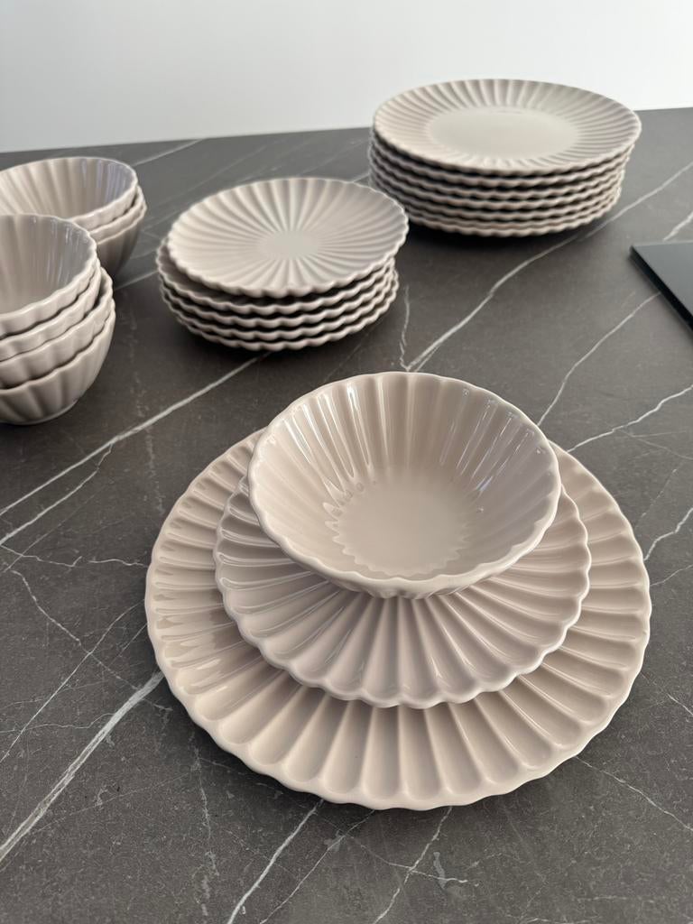 22-delig servies, Enlèvement