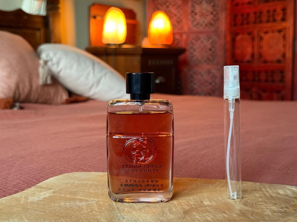 Gucci - Guilty absolute sample/decant, Ophalen of Verzenden, Zo goed als nieuw