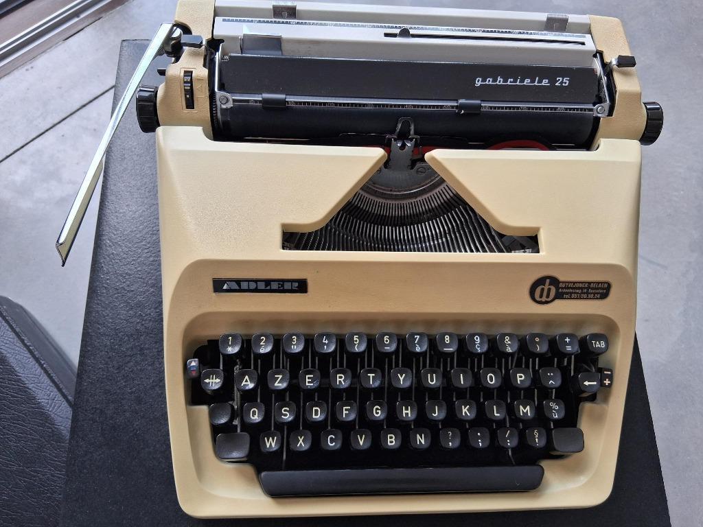 vintage typemachine Adler 25, Diversen, Typemachines, Ophalen, Gebruikt