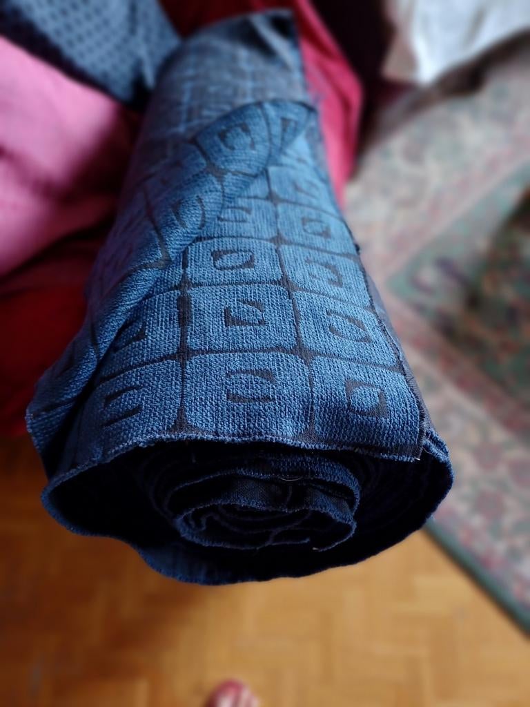 Gordijn of zetelstof op rol. Meer dan 9 meter lang, Ophalen, Zo goed als nieuw, Blauw