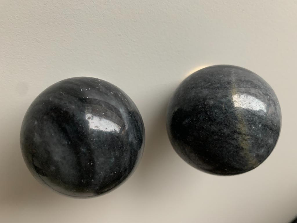 Koppel nieuwe mooie marmer bollen in Emperador Grey, Ophalen of Verzenden