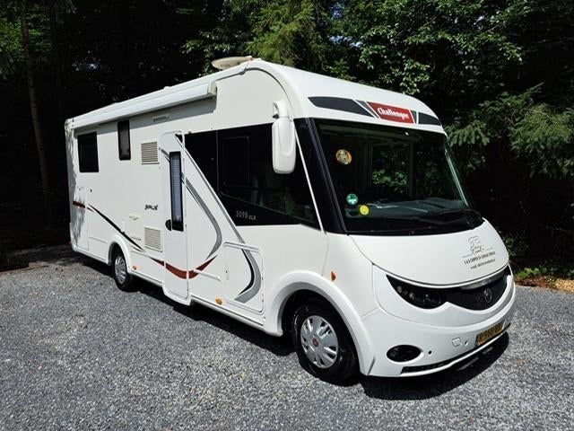te HUUR, Luxe CHallenger integraal camper, all-inclusief, Caravans en Kamperen, Verhuur