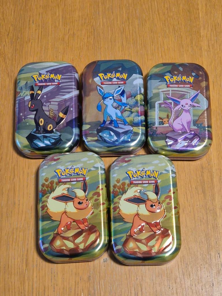 Lot de 5 mini tin Pokémon Évolutions Prismatiques ( VIDE ), Enlèvement ou Envoi, Comme neuf