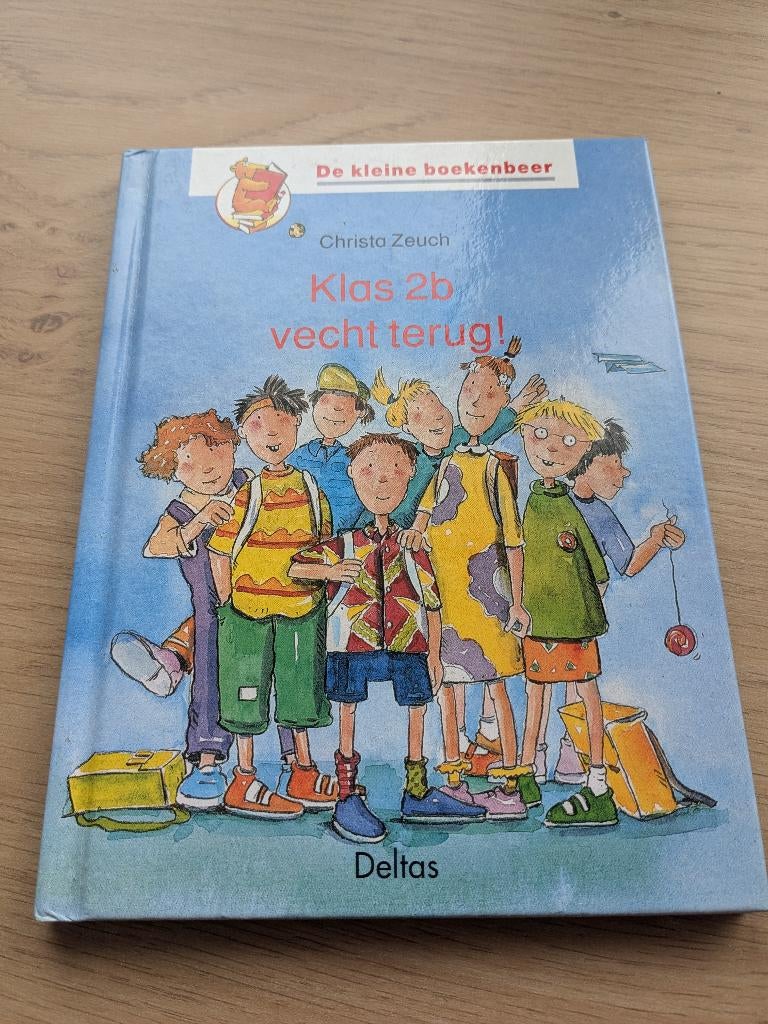 Klas 2 b vecht terug - Christa zeuch, Ophalen of Verzenden, Gelezen, Christa zeuch, Fictie algemeen