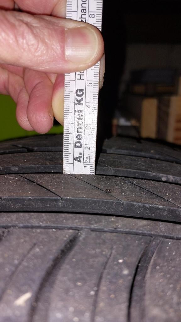autobanden winter Bridgestone Turanza 215/50 R18 92W, Ophalen, 18 inch, Winterbanden, Band(en)