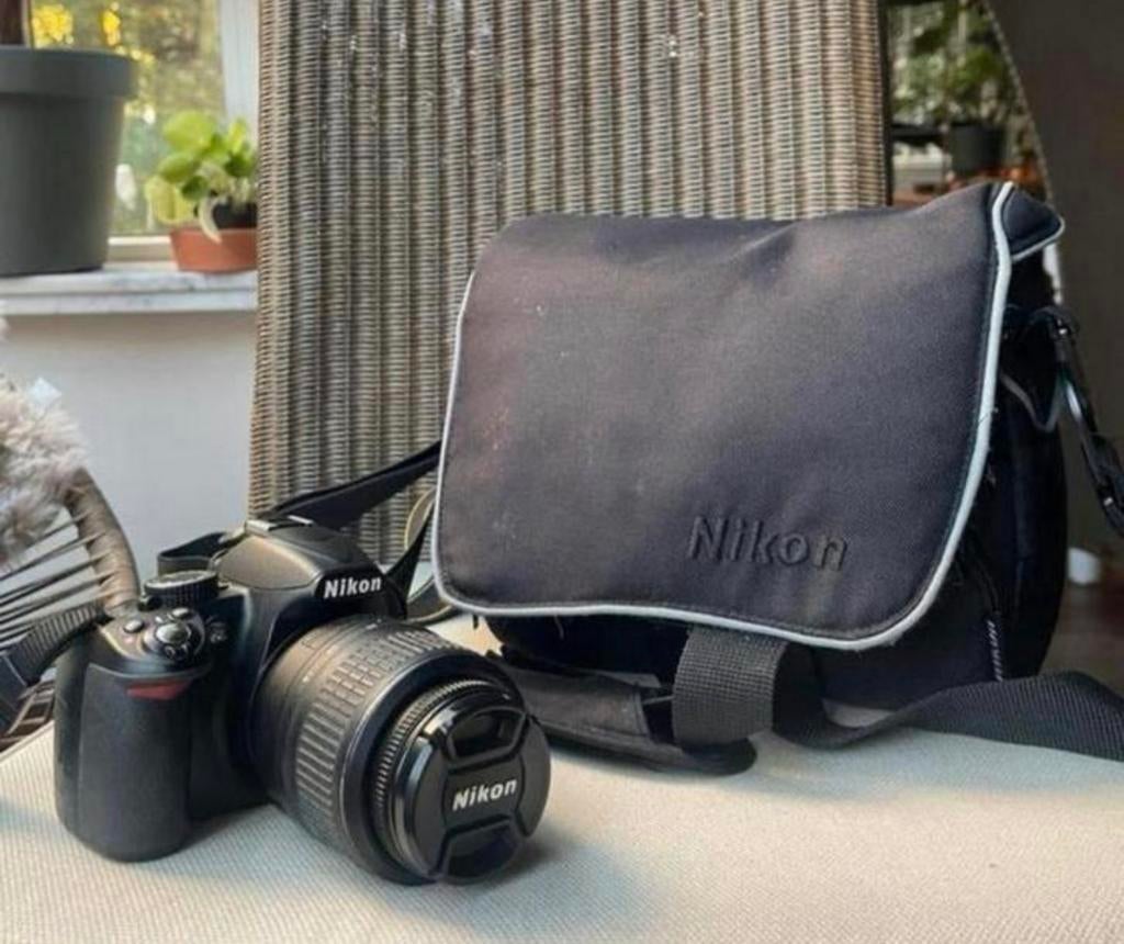 Nikon D3100 met kitlens en draagtas, Audio, Tv en Foto, Ophalen, Gebruikt, Nikon
