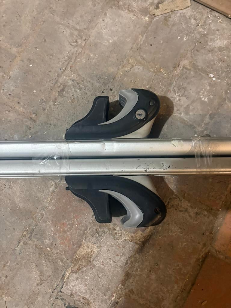 Dakdrager met slot, Enlèvement, Comme neuf