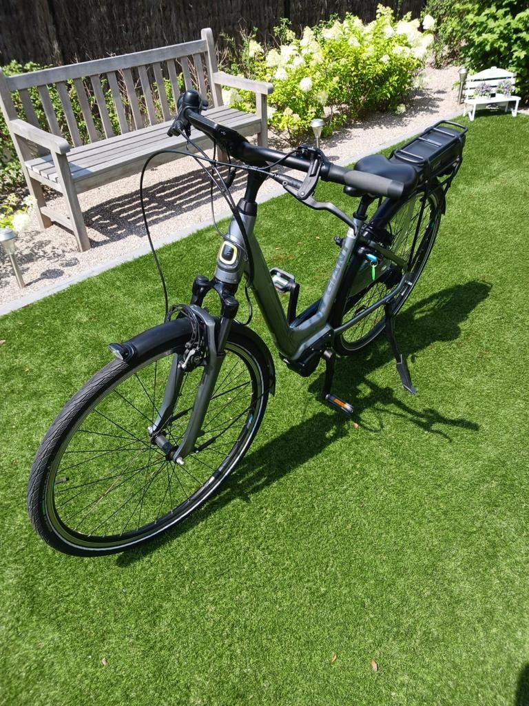 Elektrische damesfiets merk Giant te koop., Fietsen en Brommers, Elektrische fietsen, Ophalen, Zo goed als nieuw, Giant