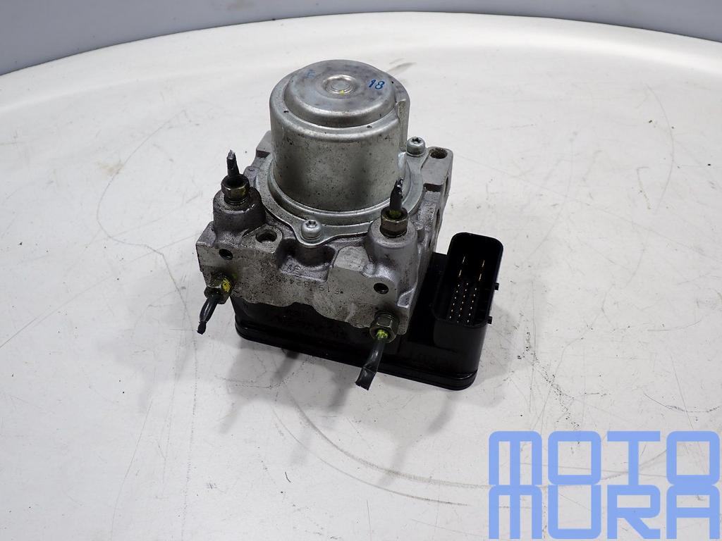 ABS pomp voor de Honda CBF 600 2004 - 2006 CBF600 abspomp ab, Motos, Pièces | Honda, Enlèvement ou Envoi, -, -, -