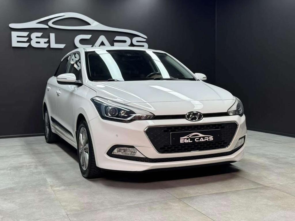 Hyundai i20 i20 1.4i *12 mois de garantie*, Autos, Achat, https://public.car-pass.be/vhr/30275e59-a4ae-44e6-92e9-2fa4ca6e70f8
