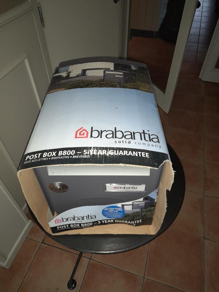 brievenbus, Tuin en Terras, Ophalen, Zo goed als nieuw, IJzer, Staande brievenbus