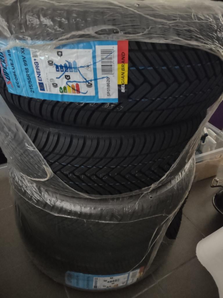 Pneus neufs 4 Superia 4 saisons Prix ferme 220€ !!, Particulier, Te koop, Mokka