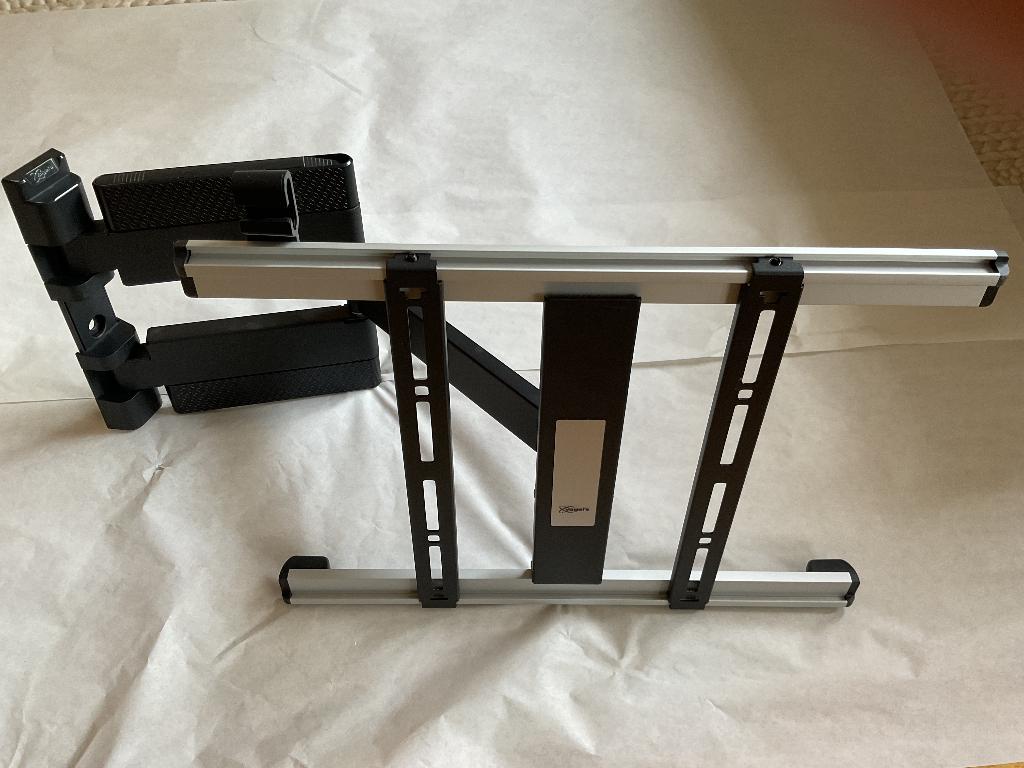 Vogel's tv-muurbeugel (tot 60"), Ophalen, Zo goed als nieuw