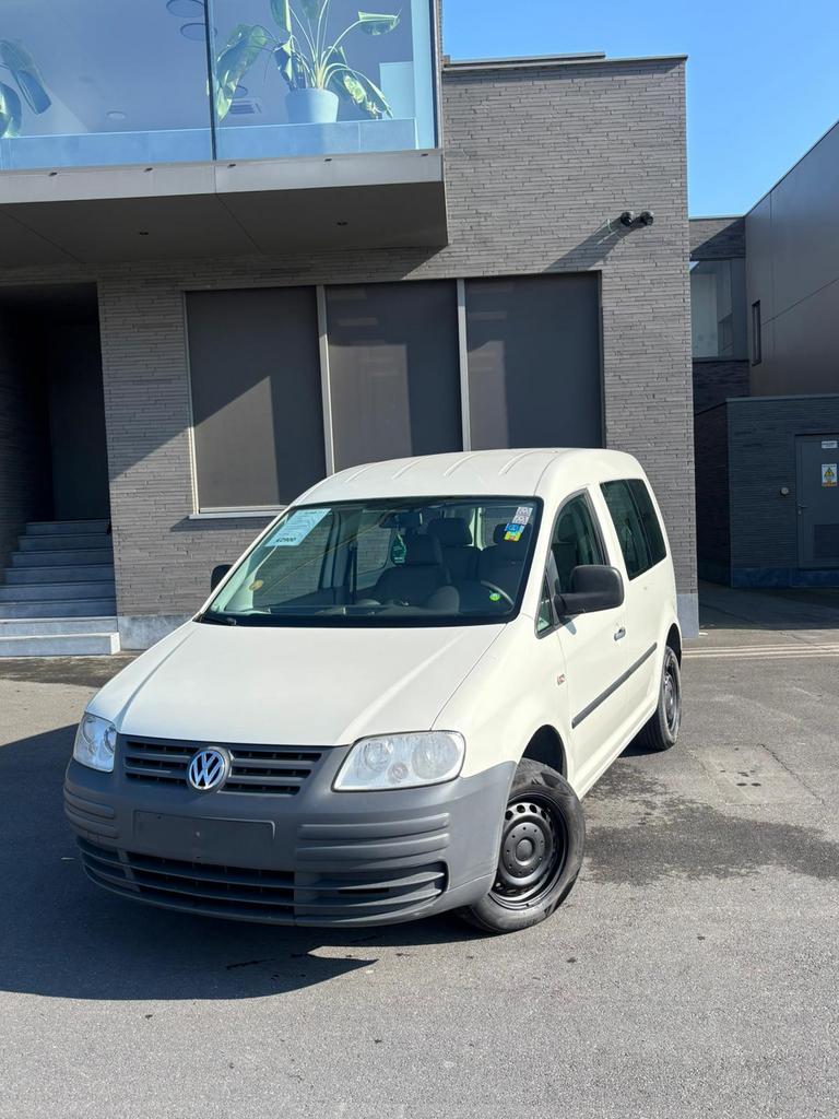 Volkswagen Caddy/2008/1.6 gazole/55 kW/218 000 km, Achat, 4 portes, 1596 cm³, Blanc