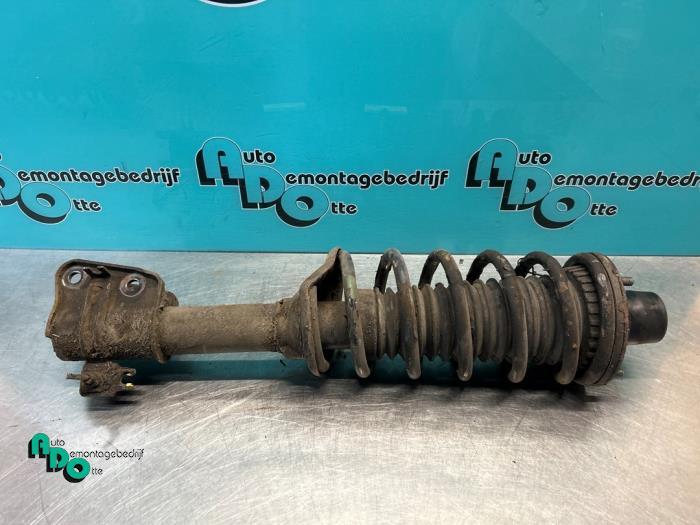 Barre amortisseur arrière gauche d'un Landrover Freelander, Land Rover, -, 3 mois de garantie, Utilisé