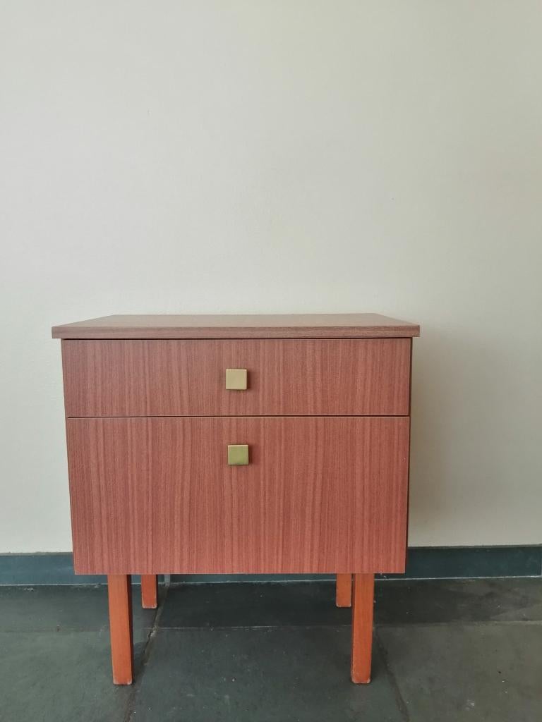 vintage nachtkastje, Ophalen