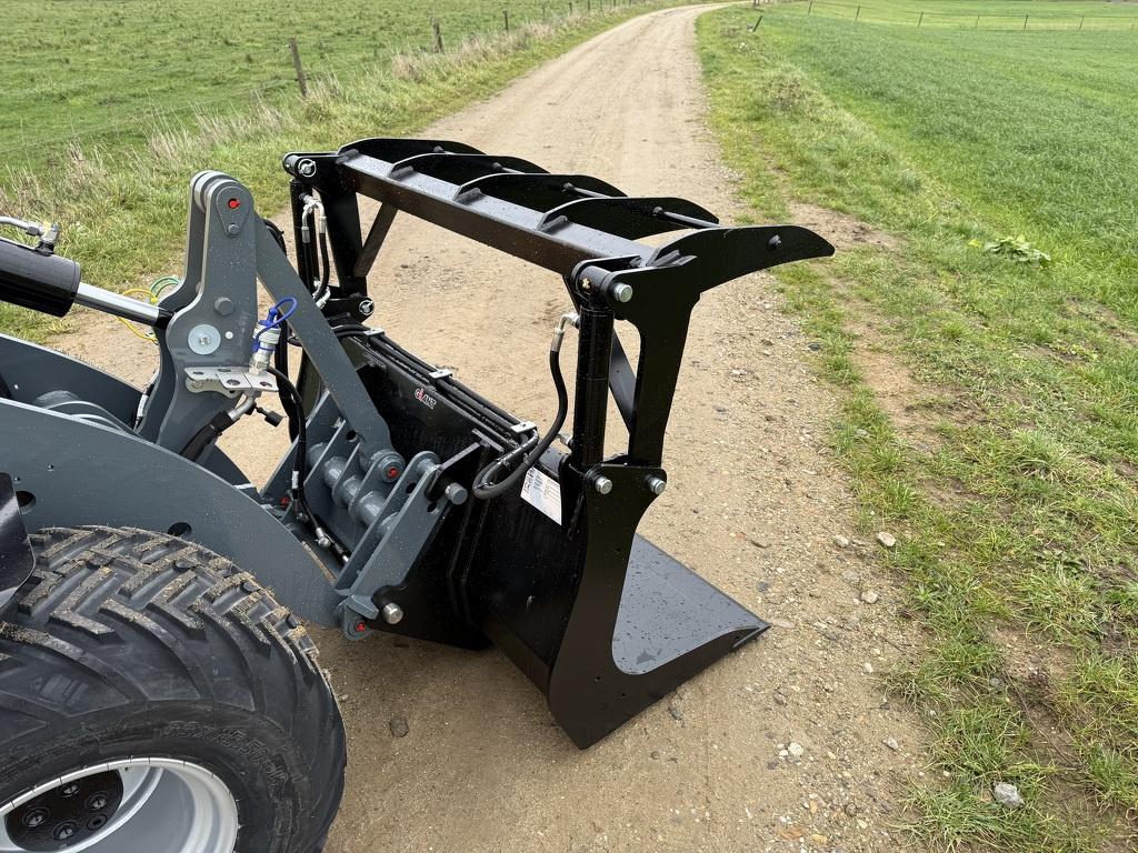 Giant Pelikaanbak Agri 140cm, Zakelijke goederen, Tobroco, Info@tobroco.nl, Sprendlingenstraat 57
5061 KM  Oisterwijk, NL, Wiellader of Shovel