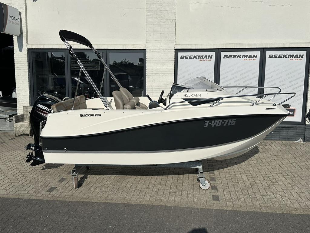 Quicksilver 455 cabin, Watersport en Boten, Ophalen, Zo goed als nieuw