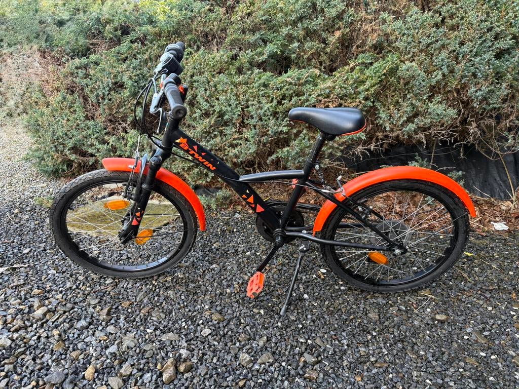Vélo Btwin 6 vitesses, Vélos & Vélomoteurs, Enlèvement, Comme neuf