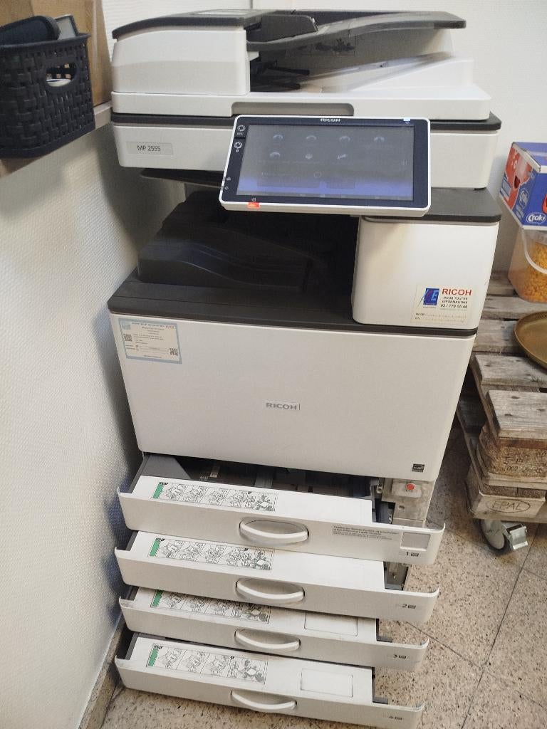 Photocopieuse professionnel mp2555, Informatique & Logiciels, Imprimantes, Autres technologies, All-in-one, Enlèvement, Utilisé
