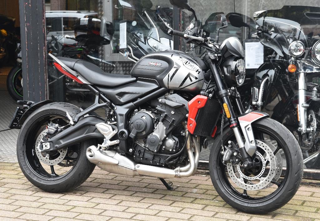 TRIUMPH TRIDENT 660 ***MOTOVERTE.BE, Handvatverwarming, 3 cilinders, Naked bike, 660 cc
