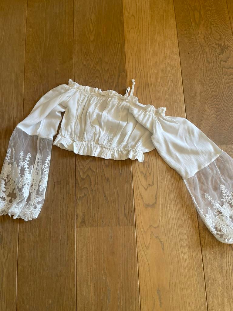 Blouse courte blanche de la marque Victim of Love. Taille M, Enlèvement ou Envoi, Comme neuf, Taille 38/40 (M), Blanc