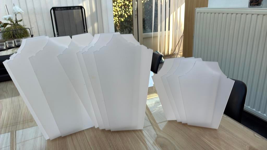 Witte displays voor juwelen, Ophalen, Gebruikt