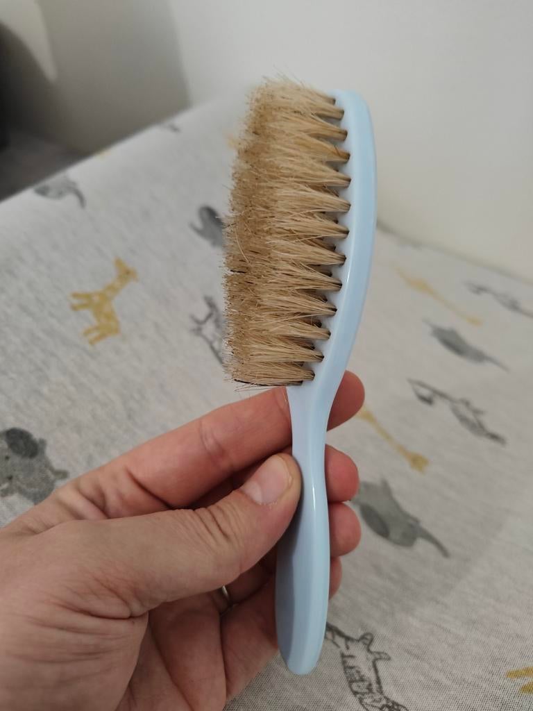 Brosse bébé en poils naturels, Enfants & Bébés, Bains & Soins