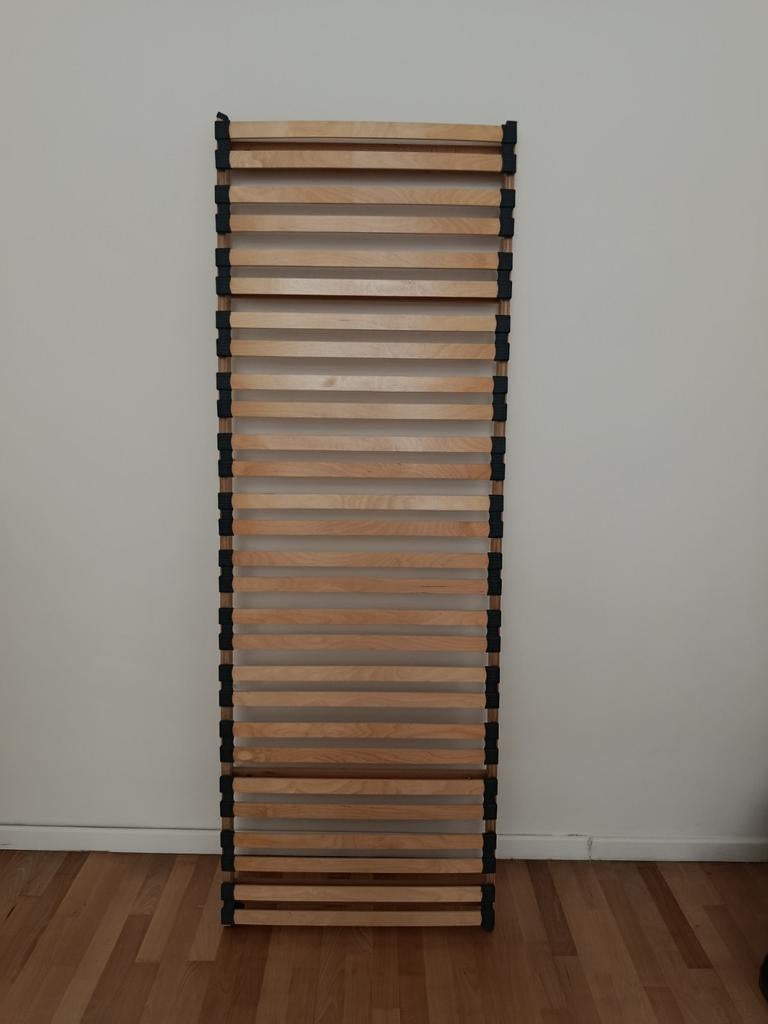 Sommier 70x200 à donner, Enlèvement, Sommier