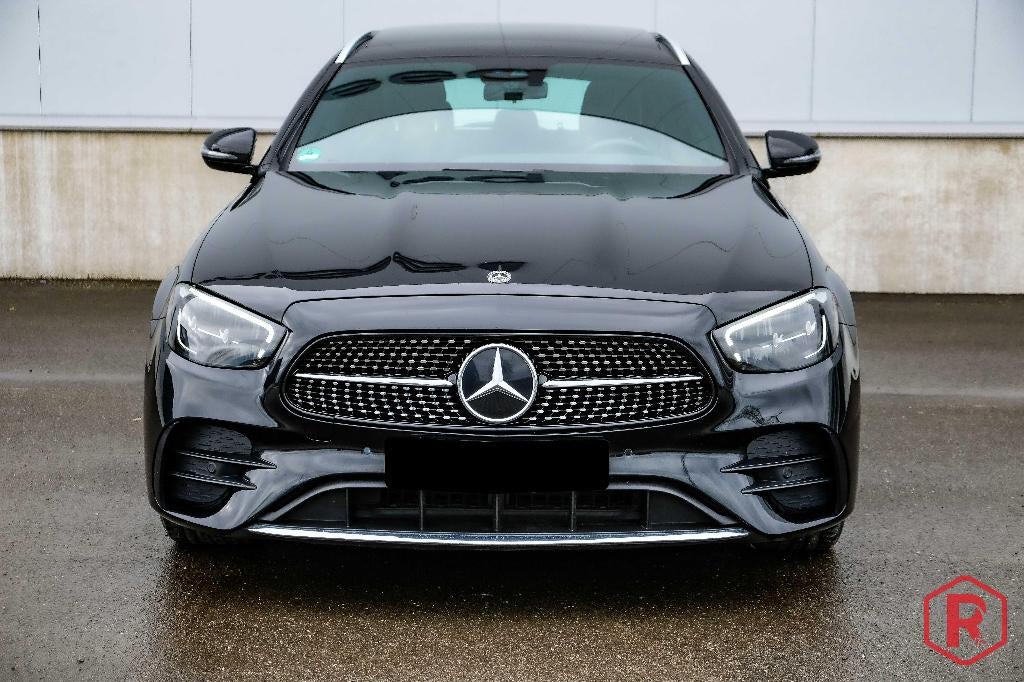 Mercedes E 300 de Break AMG Pano BTWwagen, Auto's, Automaat, Achterwielaandrijving, 4 cilinders, Zwart