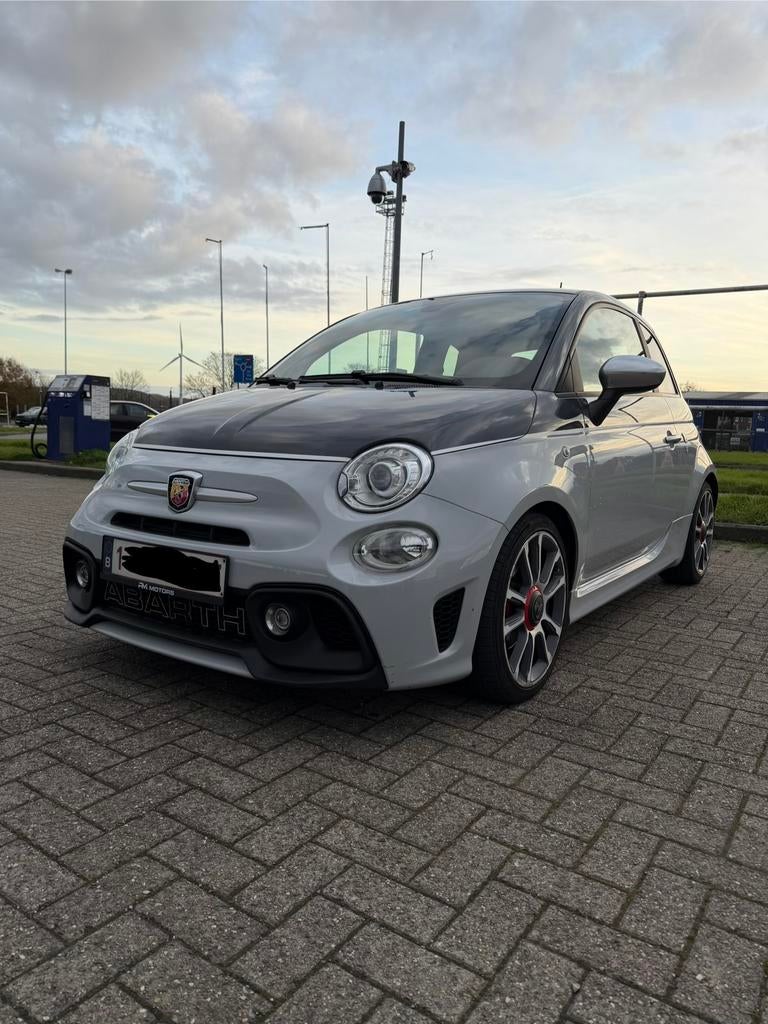 Abarth 595 Turismo 2017, Auto's, Fiat, Particulier, Benzine, Euro 5, Coupé, 3 deurs, Handgeschakeld, Zilver of Grijs, Bruin, Leder