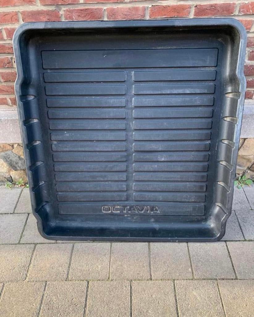 Bac de coffre, protection pour coffre Skoda Octavia, Enlèvement, Utilisé