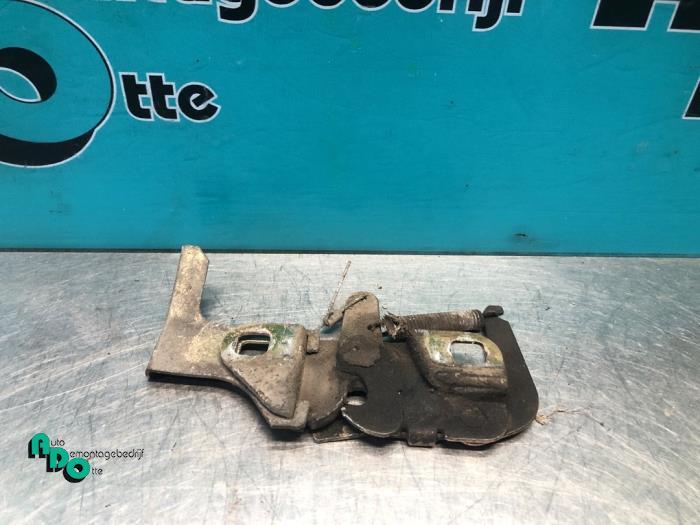 Slotmechaniek Motorkap van een Fiat Ducato (Ducato 94-), Gebruikt, -, -, Ophalen of Verzenden