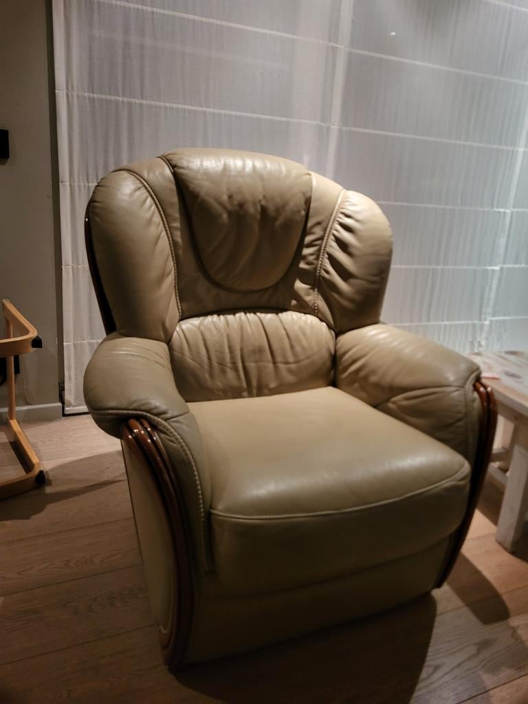 1 Lederen 3-zit en 2 lederen 1-zit., Huis en Inrichting, Ophalen, Zo goed als nieuw, Leer, 75 tot 100 cm