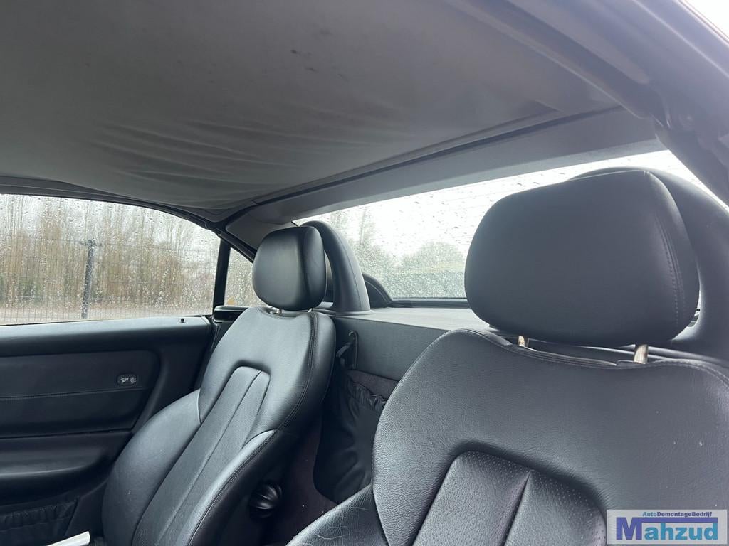 mercedes slk r170 zwart leer interieur 1996-2004, Gebruikt, Mercedes-Benz AG, Mercedes-Benz, Mercedesstrasse 120
70372  Stuttgart, DE