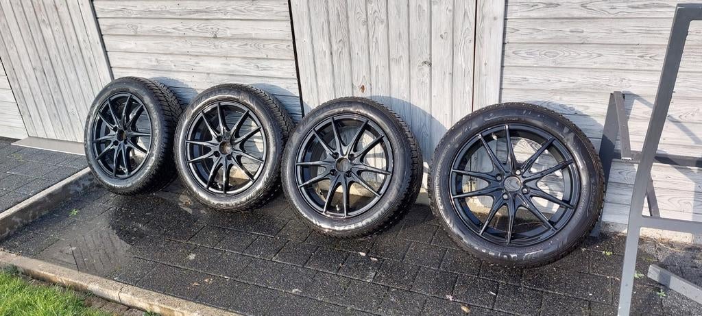Winterbanden + zwarte velgen – Steekmaat 4x100, Auto-onderdelen, Banden en Velgen, Velg(en), Winterbanden, Ophalen of Verzenden